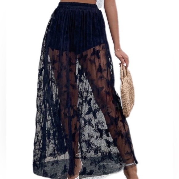 Shein Lune Black Lace Skirt w/ Biker Short Insert. Size L. - Picture 3 of 3